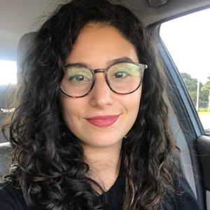 Meet your Posher, Marina